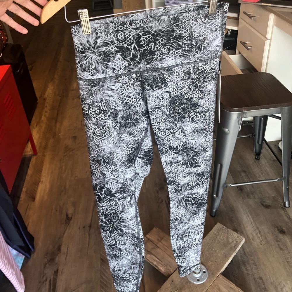 Lululemon Wunder Under Legging